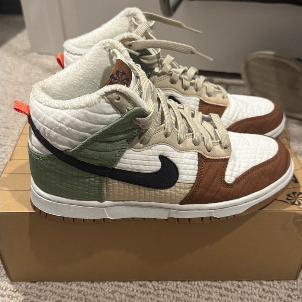 Nike Dunk High Next Nature Women’s 7.5